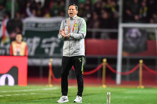 切尔西一路"躺赢"遭看衰 巴黎五冠王志在必得?