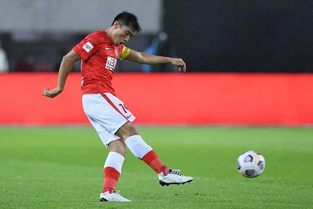 欧冠-哈兰德破门格拉利什建功 曼城2-4大巴黎