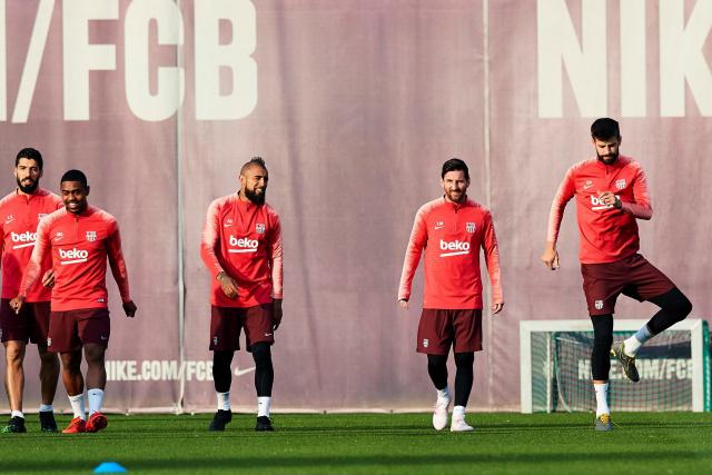 KD复出30+8太阳止3连败 文班绝杀马刺胜开拓者